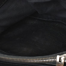 Load image into Gallery viewer, SAINT LAURENT サンローラン カレッジ ショルダーバッグ 428056 GUE428056.0916 レザー ブラック シルバー金具 美品 中古 4b011848