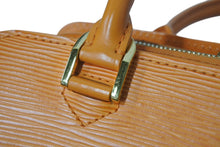 Load image into Gallery viewer, 極美品 LOUIS VUITTON ルイヴィトン ポンヌフ ハンドバッグ M5205H エピレザー マンダリン ゴールド金具 中古 4b001188