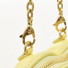 Load image into Gallery viewer, 極美品 LOUIS VUITTON ルイヴィトン キープマイハート ショルダーバッグ M83267 イエロー モノグラムヴェルニ ゴールド金具 中古 4b011901