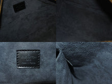 Load image into Gallery viewer, 極美品 LOUIS VUITTON ルイヴィトン サブロン ハンドバッグ M52042 ブラック エピレザー ゴールド金具 中古 4b001213