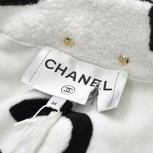 Like new CHANEL Logo Bathrobe Jacket P74329V66015 Gown Black White Size M Used 4a000083