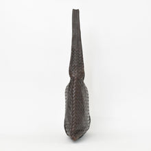 Load image into Gallery viewer, BOTTEGA VENETA ボッテガヴェネタ ホーボー イントレチャート ショルダーバッグ 10100101226PGA ブラウン 美品 中古 4b012439