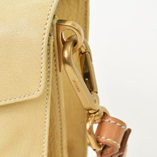 Load image into Gallery viewer, 極美品 PRADA プラダ ワンショルダーバッグ BR2396 レザー ベージュ ブルー サウンドロック マットゴールド金具 中古 4b012451