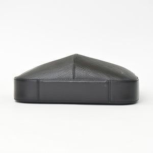 極美品 LOUIS VUITTON ルイヴィトン レヴリ ワンショルダーバッグ ハンドバッグ M52162 ブラック エピレザー 中古 4b012458