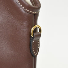 Load image into Gallery viewer, 新品同様 MIUMIU ミュウミュウ Ivy Leather Bag アイビー レザーハンドバッグ 5BG231 ブラウン ロゴパッチ ゴールド金具 中古 4b012483