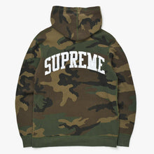 Load image into Gallery viewer, 極美品 SUPREME シュプリーム 16AW Hooded Waffle Thermal フーデッド ワッフル サーマル ウッドランドカモ サイズS 中古 4b012591