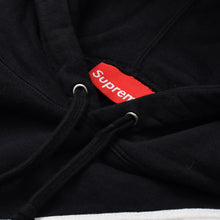 Load image into Gallery viewer, Supreme シュプリーム ロゴ スウェット パーカー ブラック トップス フーディ サイズM 18SS 美品 中古 4b012592