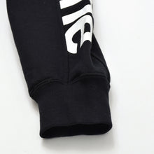 Load image into Gallery viewer, Supreme シュプリーム Sideline Hooded Sweatshirt サイドライン・フーデッド・スウェットシャツ ブラック サイズM 美品 中古 4b012594
