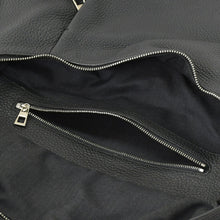 Load image into Gallery viewer, 極美品 LOEWE ロエベ Tバックパック リュック デイパック アナグラム カーフレザー ブラック シルバー金具 中古 4b012616