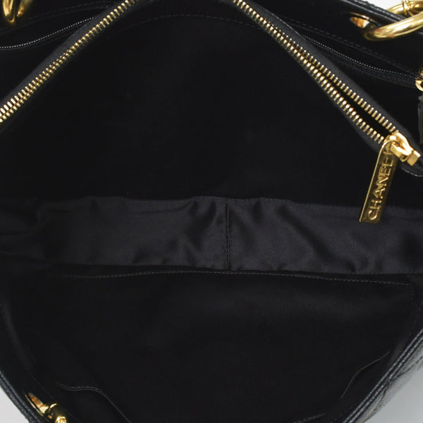 Very Good Condition CHANEL Chain Tote Bag GST Black Caviar Skin A50995 Coco Mark Black Gold Hardware Used 4a001276