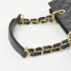 Very Good Condition CHANEL Chain Tote Bag GST Black Caviar Skin A50995 Coco Mark Black Gold Hardware Used 4a001276