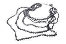 Load image into Gallery viewer, CHANEL シャネル 6連 パールネックレス A14C刻印 ココマーク メタリック フェイクパール グレー ブラック系 美品 中古 4b001298