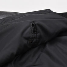 Load image into Gallery viewer, 極美品 PRADA プラダ 21AW Nappa Leather Bomber Jacket ボンバージャケット MA-1 UPW399 ナッパレザー ブラック 中古 4b012997