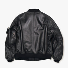 Load image into Gallery viewer, 極美品 PRADA プラダ 21AW Nappa Leather Bomber Jacket ボンバージャケット MA-1 UPW399 ナッパレザー ブラック 中古 4b012997