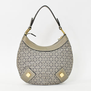 [USED/中古]LOEWE ロエベ ショルダーバッグ シルバー キャンバス レザー ゴールド金具 Bランク 中古 4b013018