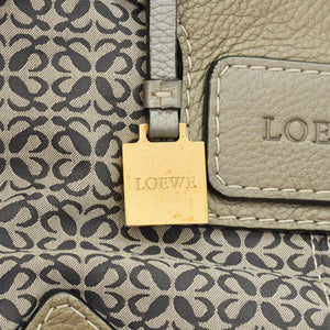 [USED/中古]LOEWE ロエベ ショルダーバッグ シルバー キャンバス レザー ゴールド金具 Bランク 中古 4b013018