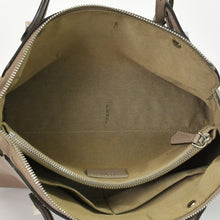 Load image into Gallery viewer, FENDI フェンディ バイザウェイ 2WAY ハンドバッグ 8BL124 ベージュ レザー シルバー金具 美品 中古 4b013023