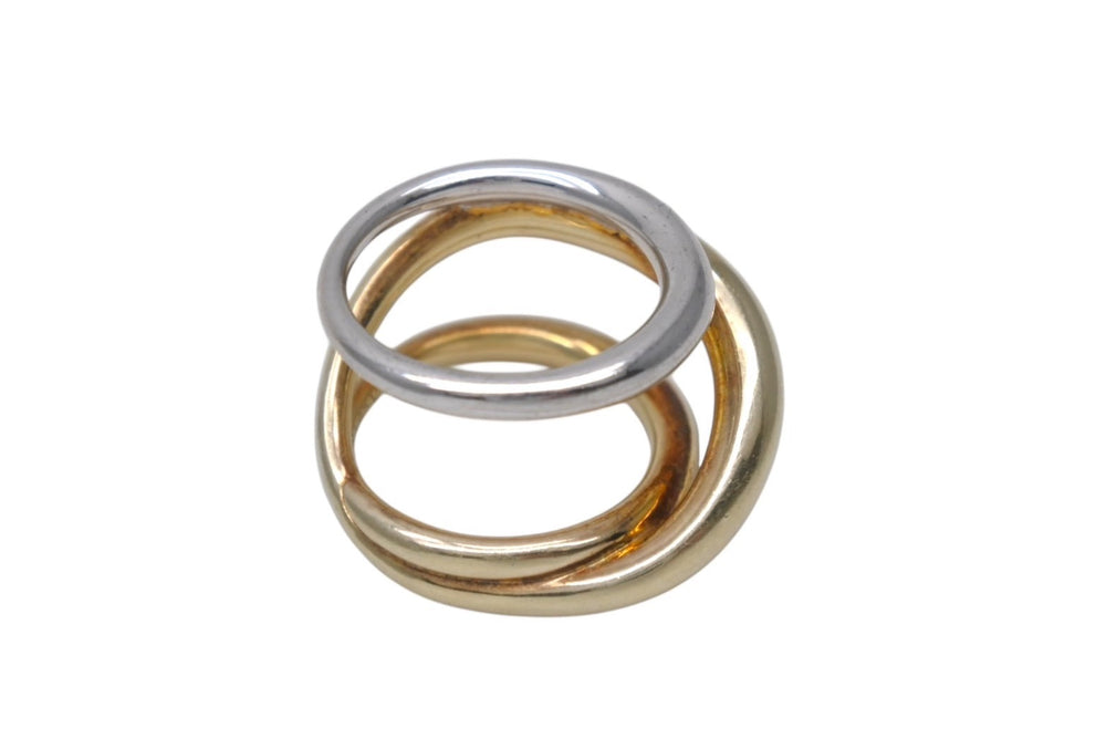Charlotte Chesnais Berg triplet ring 22BA045VEAR Weight approx. 10.5g Size 11.5 Good condition Used 4b001304