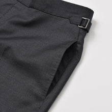 Load image into Gallery viewer, TOM FORD トムフォード パンツ ベスト セットアップ OR0022 61004Z グレー ファブリック サイズ7-52R 美品 中古 4b012704