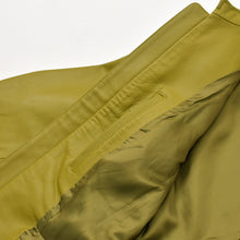 Load image into Gallery viewer, 極美品 Maison Margiela メゾン マルジェラ ZIP LEATHER JACKET レザージャケット S52AM0215 サイズ40 カーキ 中古 4b013476