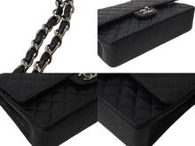 Load image into Gallery viewer, 極美品 CHANEL シャネル マトラッセ25 Wフラップ Wチェーンショルダーバッグ 6番台 ココマーク キャビアスキン ブラック シルバー金具 中古 4b001355