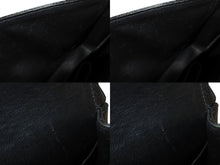 Load image into Gallery viewer, 極美品 CHANEL シャネル マトラッセ25 Wフラップ Wチェーンショルダーバッグ 6番台 ココマーク キャビアスキン ブラック シルバー金具 中古 4b001355