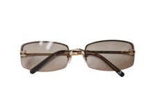 Load image into Gallery viewer, 極美品 CHANEL シャネル リムレス サングラス 4093-B c.125/13 サイズ56□16 130 ココマーク ラインストーン ブラウン ゴールド 中古 4b001356