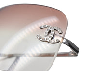 Load image into Gallery viewer, CHANEL シャネル リムレス サングラス 4017-D c.124/89 サイズ62□17 120 ココマーク ラインストーン ブラウン 美品 中古 4b001362