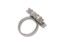 Load image into Gallery viewer, 極美品 CHANEL シャネル 指輪 リング ココマーク アクセサリー B11C刻印 メタル ラインストーン シルバー 8.1g 中古 4b001366