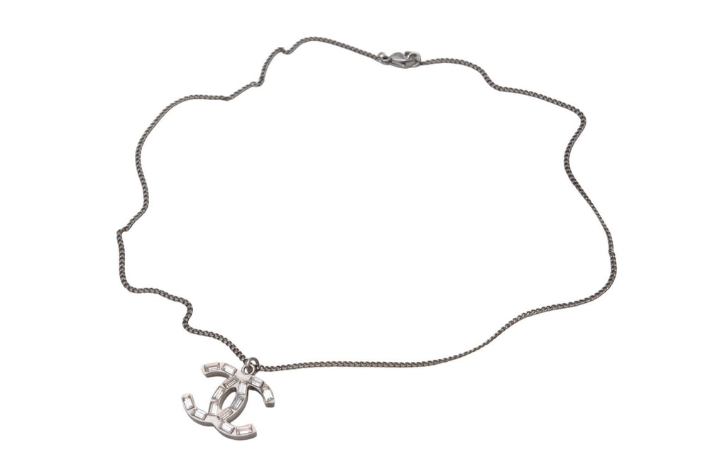 極美品 CHANEL シャネル ココマーク ネックレス アクセサリー メタル スクエアラインストーン シルバー 9.0g 中古 4b001365