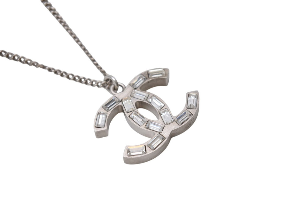 Very Good Condition CHANEL Coco Mark Necklace Accessory Metal Square Rhinestone Silver 9.0g Used 4b001365