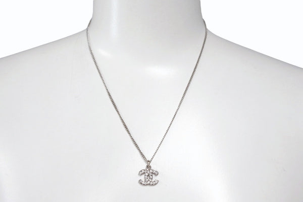 CHANEL シャネル ココマーク ネックレス アクセサリー 08V刻印 メタル ラインストーン 5.6g シルバー 美品 中古 4b001368