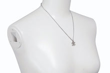 Load image into Gallery viewer, CHANEL シャネル ココマーク ネックレス アクセサリー 08V刻印 メタル ラインストーン 5.6g シルバー 美品 中古 4b001368