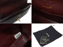 Load image into Gallery viewer, CHANEL シャネル マトラッセ23 Wフラップ Wチェーン ショルダーバッグ 5番台 ラムスキン ココマーク ブラック ゴールド金具 美品 中古 4b001380