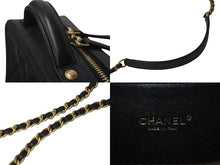 Load image into Gallery viewer, 極美品 CHANEL シャネル CCフィリグリー スモールチェーンバニティバッグ A93343 26番台 キャビアスキン ブラック ゴールド金具 4b001383