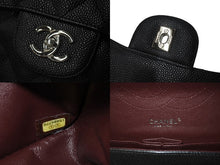 Load image into Gallery viewer, 極美品 CHANEL シャネル デカマトラッセ30 Wフラップ Wチェーン ショルダーバッグ 15番台 キャビアスキン ブラック シルバー金具 中古 4b001384