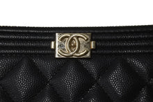 Load image into Gallery viewer, CHANEL シャネル ショルダーバッグ ボーイシャネル チェーンウォレット ブラック キャビアスキン 23番台 シルバー金具 美品 中古 4b001385