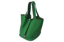 Load image into Gallery viewer, vHERMES エルメス ピコタンロックGM ハンドバッグ バンブー トリヨンクレマンス T刻印 美品 中古 4b001389