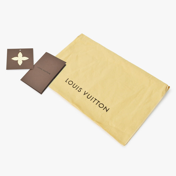Very Good Condition LOUIS VUITTON Syracuse PM Shoulder Bag N41113 Damier Azur Canvas White Beige Used 4b013933