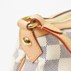 Very Good Condition LOUIS VUITTON Syracuse PM Shoulder Bag N41113 Damier Azur Canvas White Beige Used 4b013933
