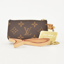 画像をギャラリービューアに読み込む, 新品未使用品 LOUIS VUITTON ルイヴィトン フォンフォルダーキャット コインケース 小銭入れ M66548 DW2285 モノグラム 中古 4b014172