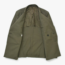 画像をギャラリービューアに読み込む, 極美品 Valentino ヴァレンチノ ジャケット TV0CSA0529N 22年 サイズ 50 カーキ コットン ナイロン 中古 4b014185