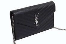 画像をギャラリービューアに読み込む, SAINT LAURENT サンローラン キルティング チェーンショルダーバック 377828 レザー ブラック ゴールド金具 美品 中古 4b001470