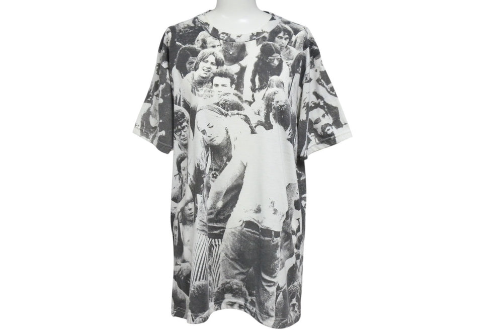 Cecil Saydah COMPANY VINTAGE Vintage Short Sleeve T-shirt Size L Photo Print All Over Pattern Good Condition Used 4b001497