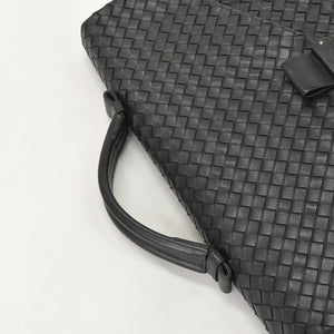 BOTTEGAVENETA ボッテガヴェネタ イントレチャート ビジネスバッグ ブリーフケース 113095 B03055888T ブラック フラップ 美品 中古 4a001606
