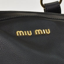 画像をギャラリービューアに読み込む, 極美品 MIU MIU ミュウミュウ ブラック レザー ハンドバッグ VITRLLO LUX 2WAY ゴールド金具 中古 4a001642
