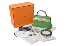 Load image into Gallery viewer, 新品未使用 HERMES エルメス ミニケリー２ ハンドバッグ 2WAY トリコロール エプソン W刻 シルバー金具 外縫い 2024年 中古 4b001667