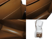 画像をギャラリービューアに読み込む, CELINE セリーヌ クラシックボックス ショルダーバッグ カーフスキン ブラウン イタリア製 ゴールド金具 美品 中古 4b001708