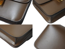 画像をギャラリービューアに読み込む, CELINE セリーヌ クラシックボックス ショルダーバッグ カーフスキン ブラウン イタリア製 ゴールド金具 美品 中古 4b001708