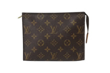 Load image into Gallery viewer, LOUIS VUITTON ルイヴィトン ポシェット トワレット 19 ポーチ M47544 モノグラムキャンバス ブラウン ゴールド金具 美品 中古 4b001778